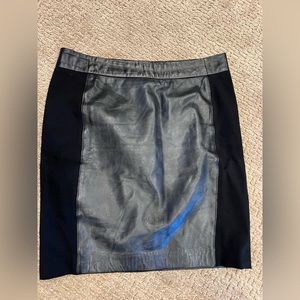 Ann Taylor Loft Leather skirt size 8